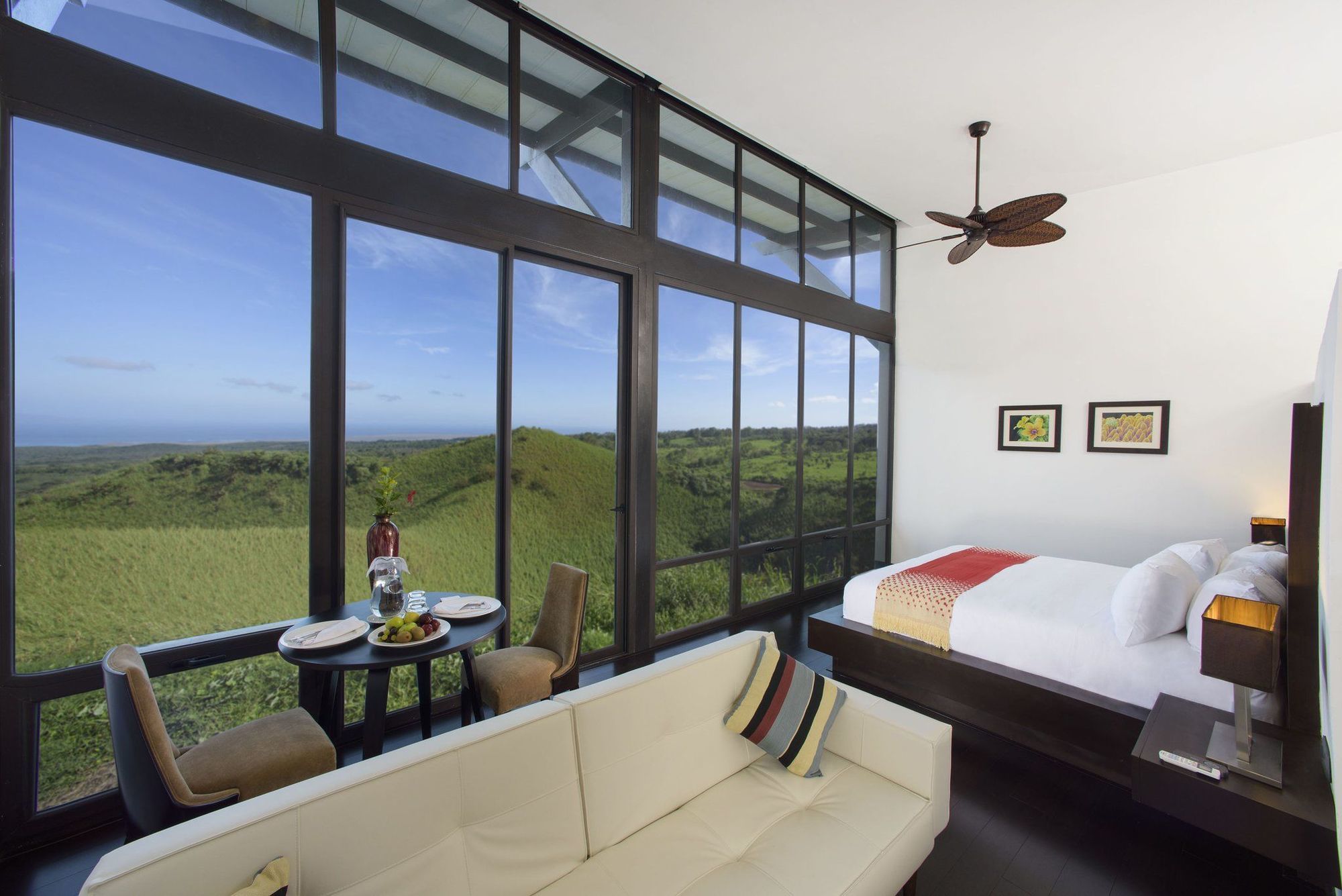 Pikaia Lodge Santa Cruz Island Εξωτερικό φωτογραφία