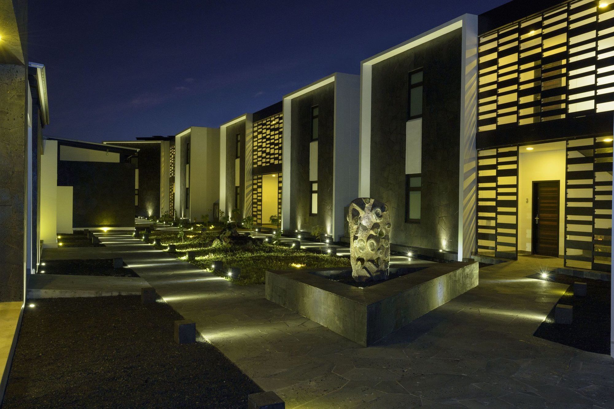 Pikaia Lodge Santa Cruz Island Εξωτερικό φωτογραφία